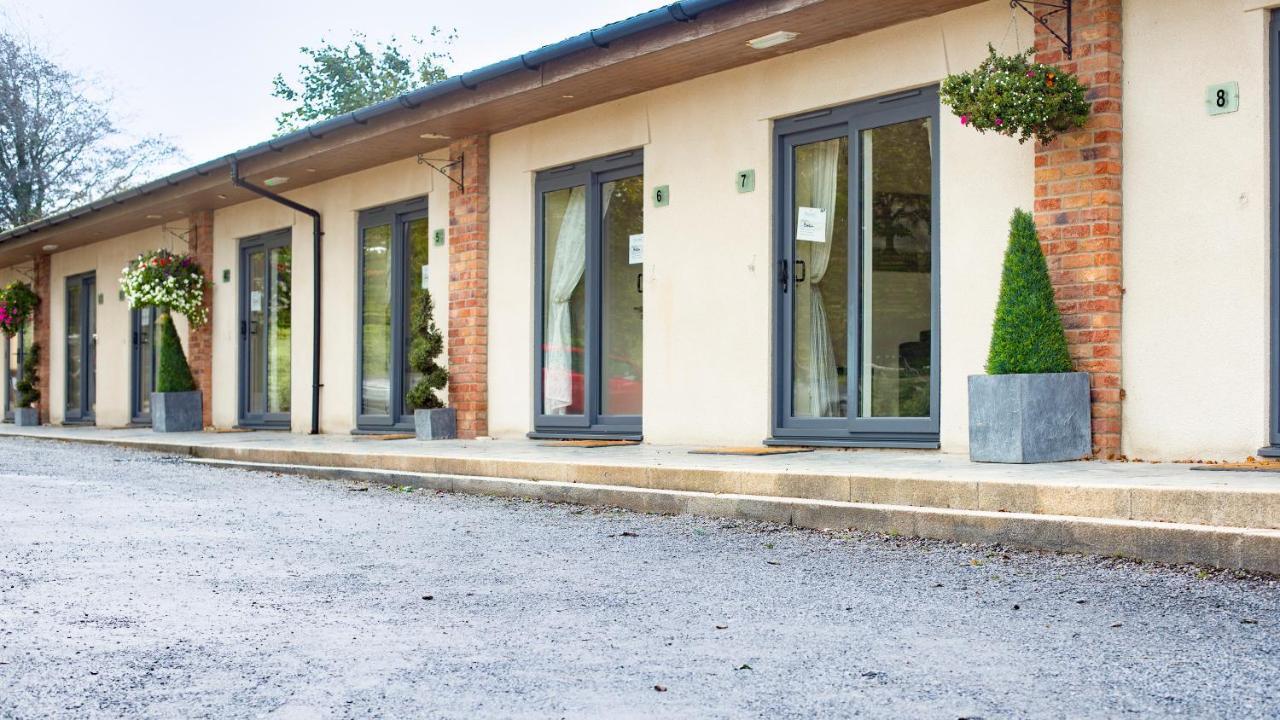 Accommodation Bristol Airport Redhill  Bagian luar foto